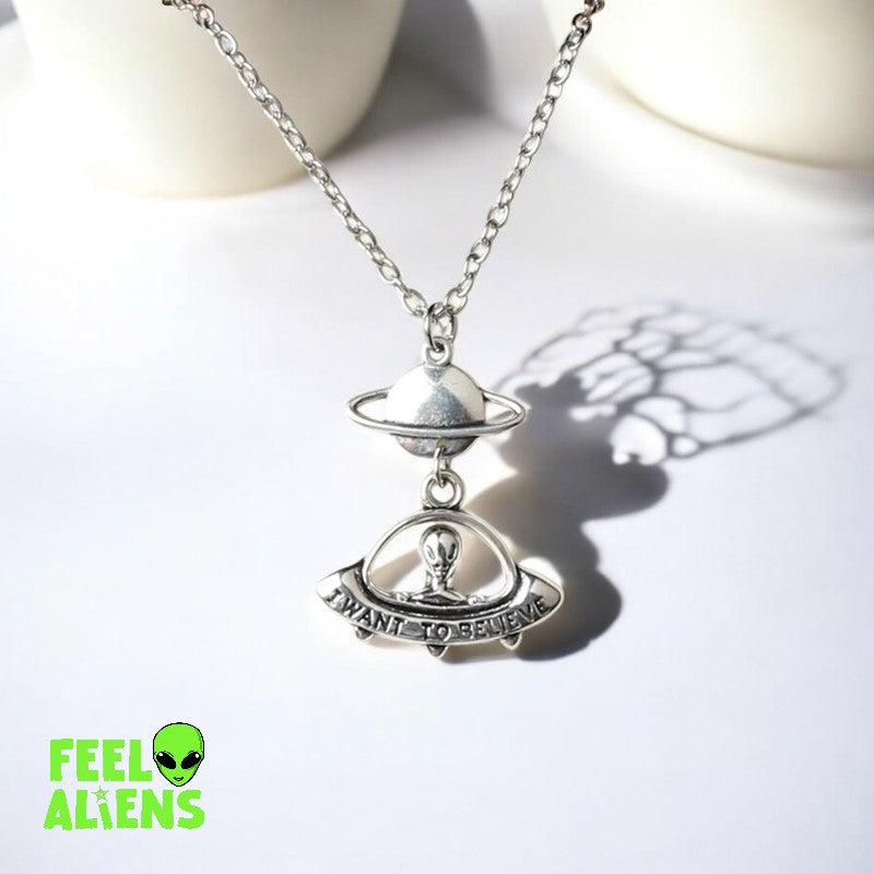 Acrylic Alien Jewl- Feelaliens Head Necklace
