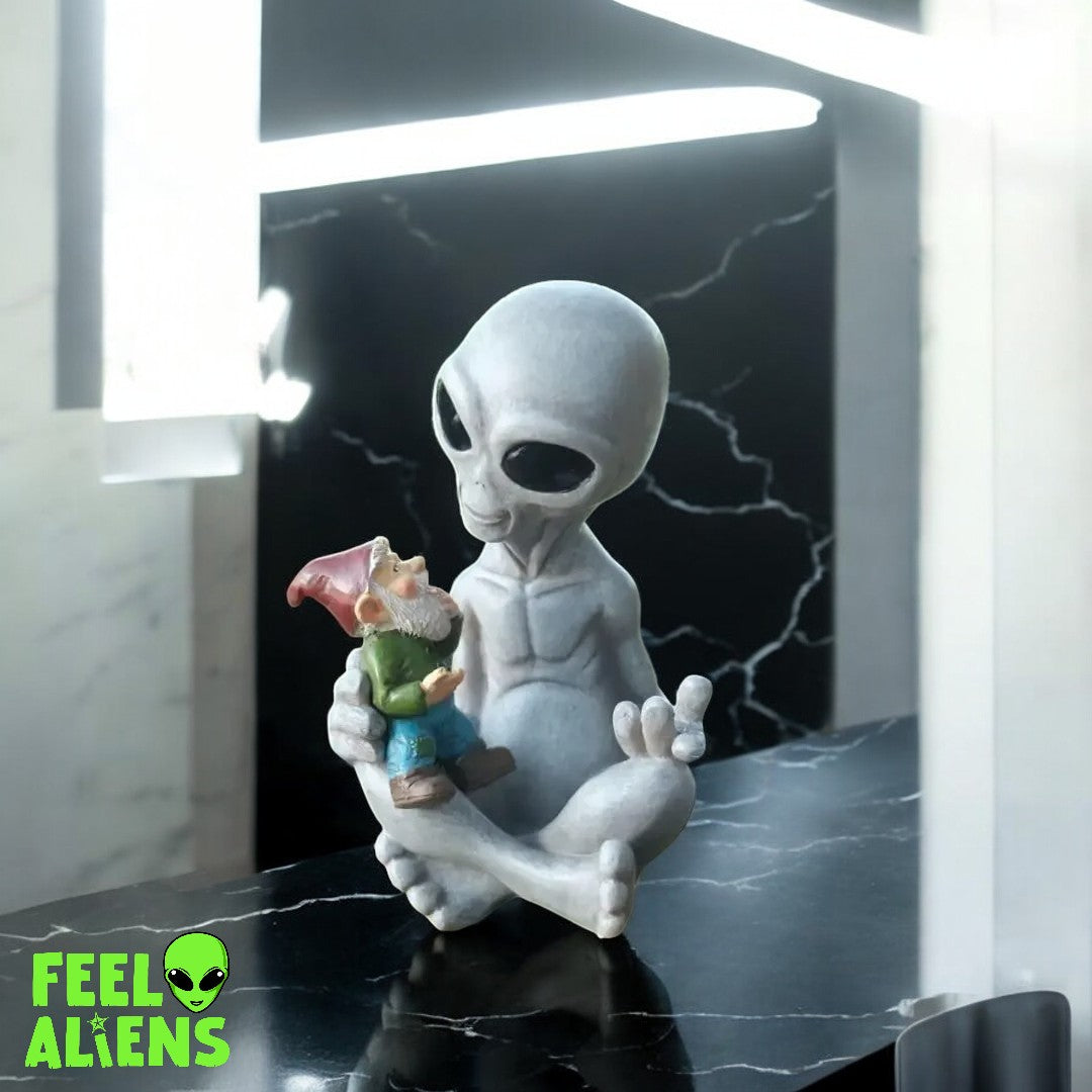 Alien Statue-Alien Gnome's Guardian