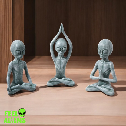 Varient Yoga Alien Statue