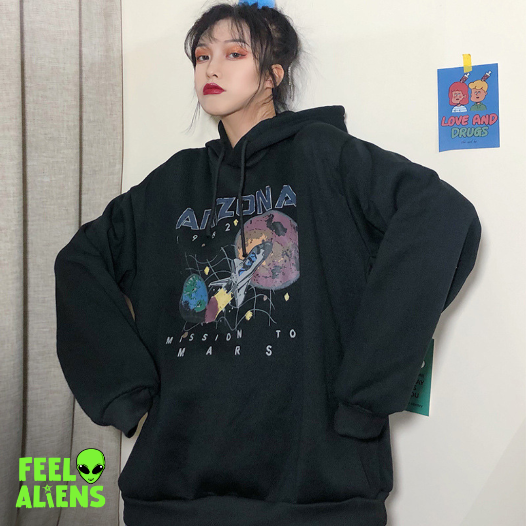 Alien Hoodie – Stylish and Cozy for Space Enthusiasts
