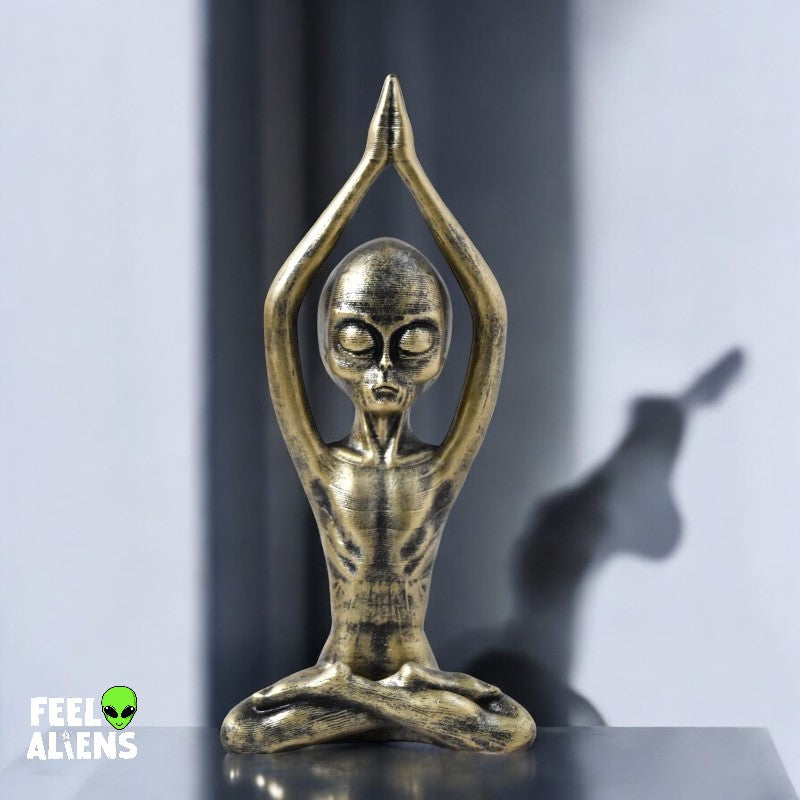 Alien Yoga statue