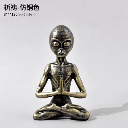 Alien Yoga statue