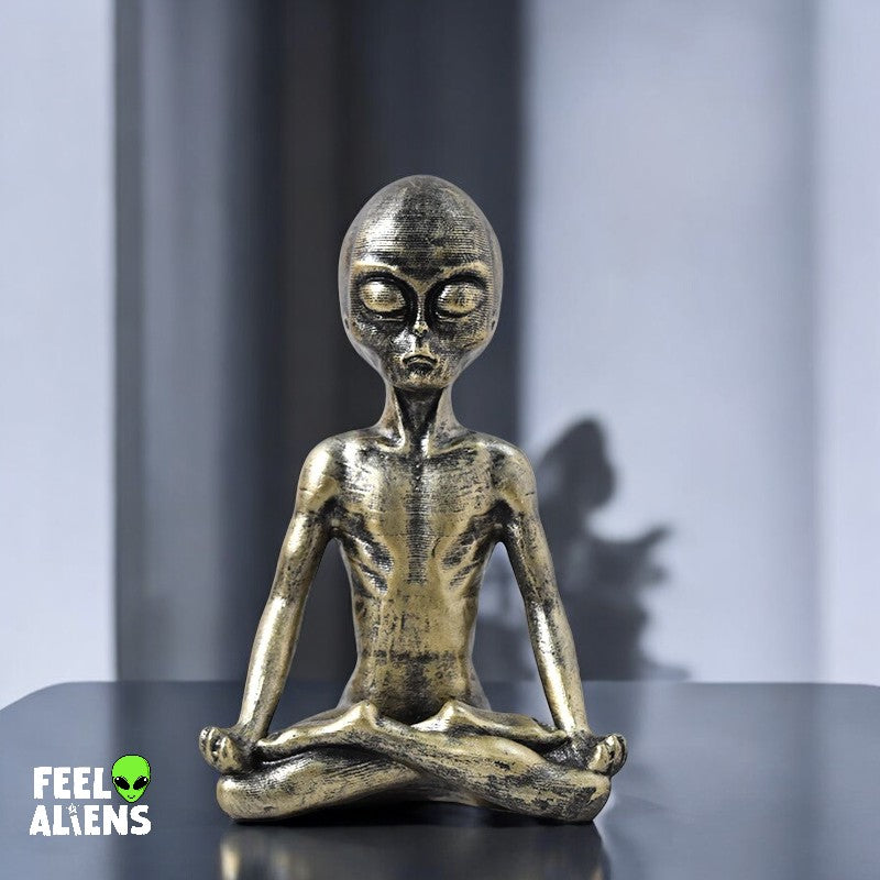 Alien Yoga statue